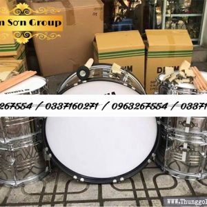 Cửa hàng bán trống nghi thức đội